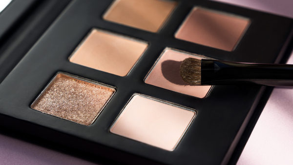 Women in Optometry: Is That Mold on My Eyeshadow?